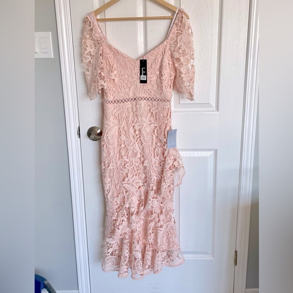 ❤️ Lulus Briarwood Blush Pink Lace Ruffled Midi Dress Brand New Never Been Worn - Picture 3 of 8